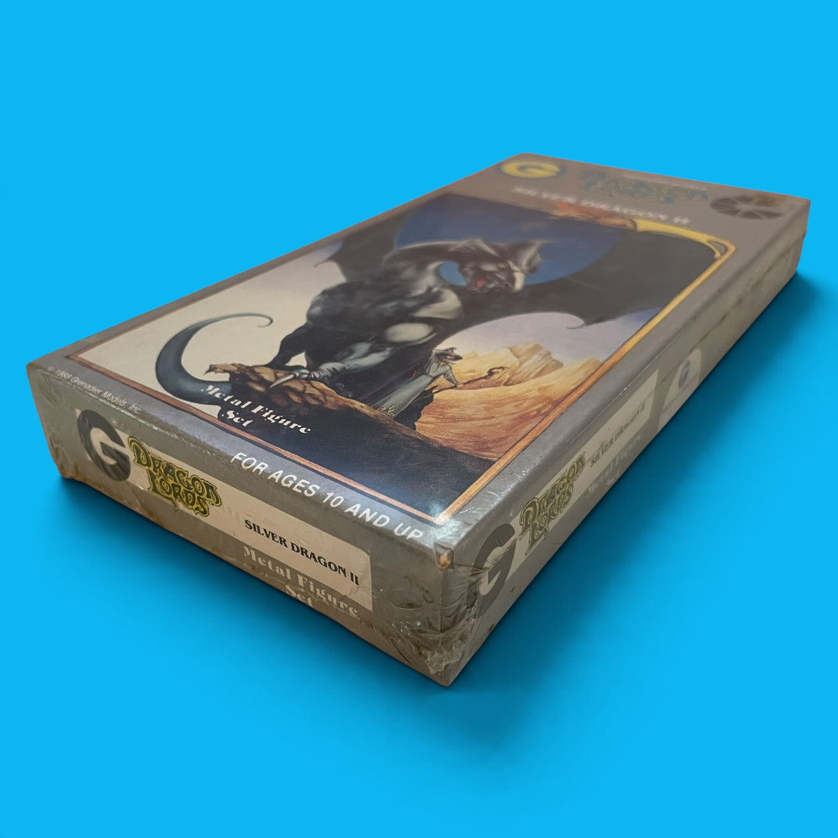 Silver Dragon II 9606 Dragon Lords Grenadier (Factory Sealed)