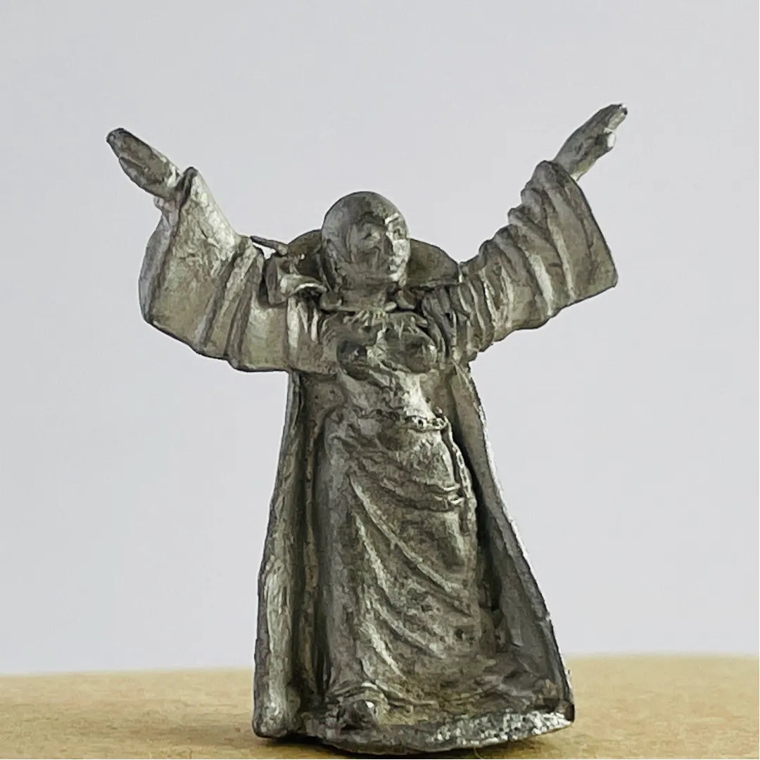 Female Illusionist 5001 (t) Dungeon Explorers Grenadier